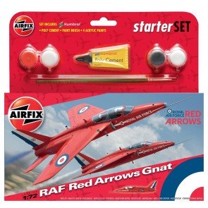 Modelis līmējams lidmašīna RAF Red Arrows Gnat 1:72 ar piederumiem