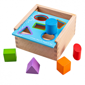 Rotaļlieta attīstošā Formu šķirotājs ar kasti 6 koka sastāvdaļas